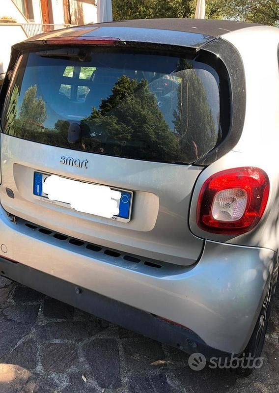 Usata Smart ForTwo Coupé 2021 Grigio Utilitaria
