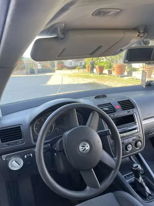 Usata VW Golf IV Comfortline 105 CV (77 kW) 2004 Grigio Berlina