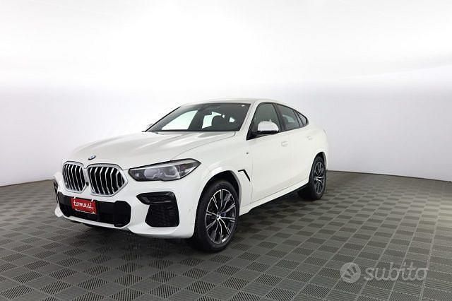 Bianco Usata 2023 BMW X6 M Sport SUV | 67.900 € (Super prezzo) - Immagine 1/4