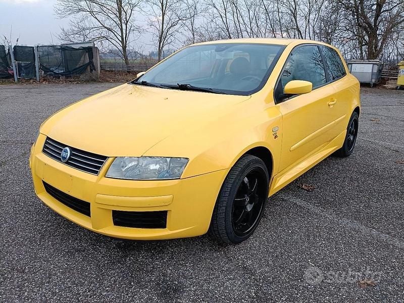 Usata Fiat Stilo Abarth 2002 Giallo Coupé