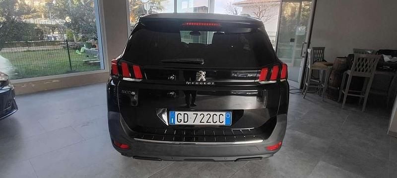 Usata Peugeot 5008 Crossway 131 CV (96 kW) 2020 Nero SUV
