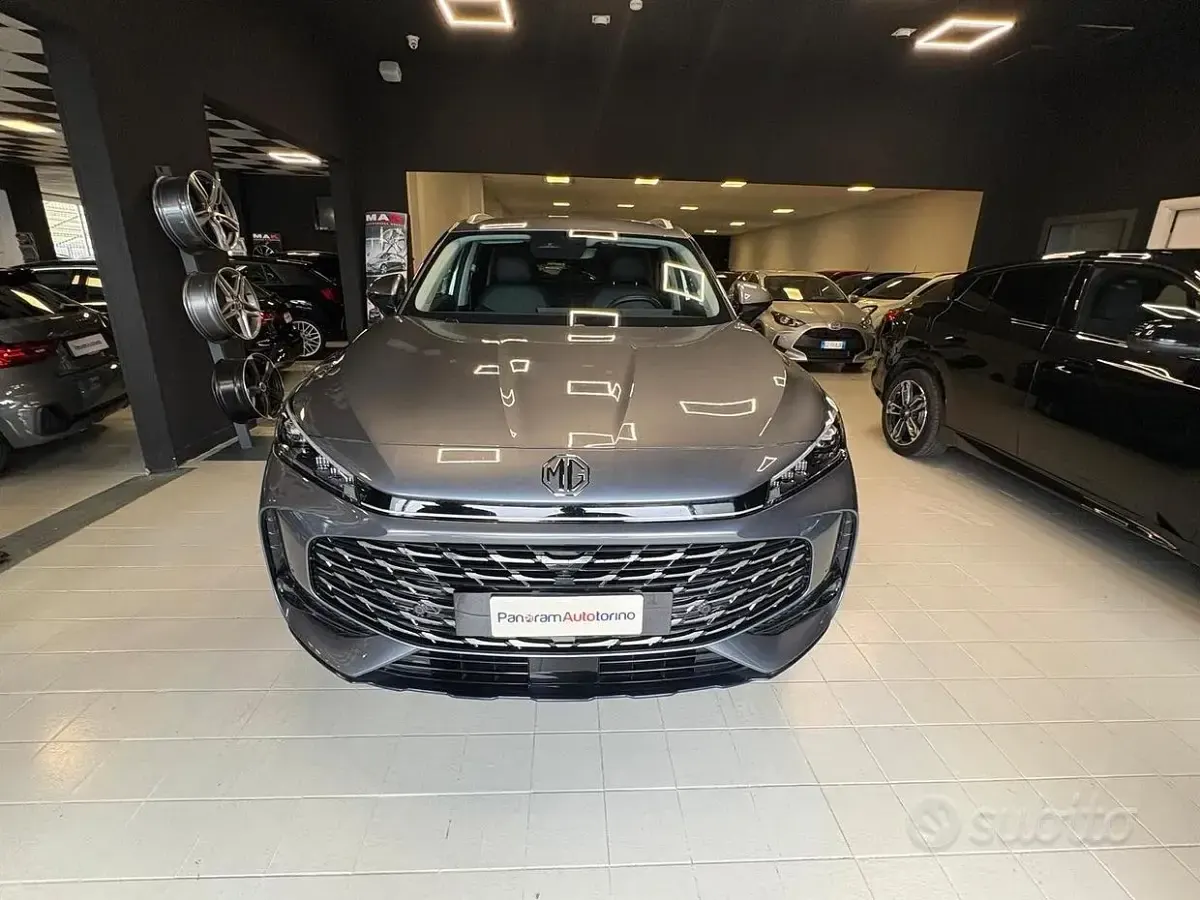 Usata MG HS Luxury 170 CV (125 kW) 2025 SUV