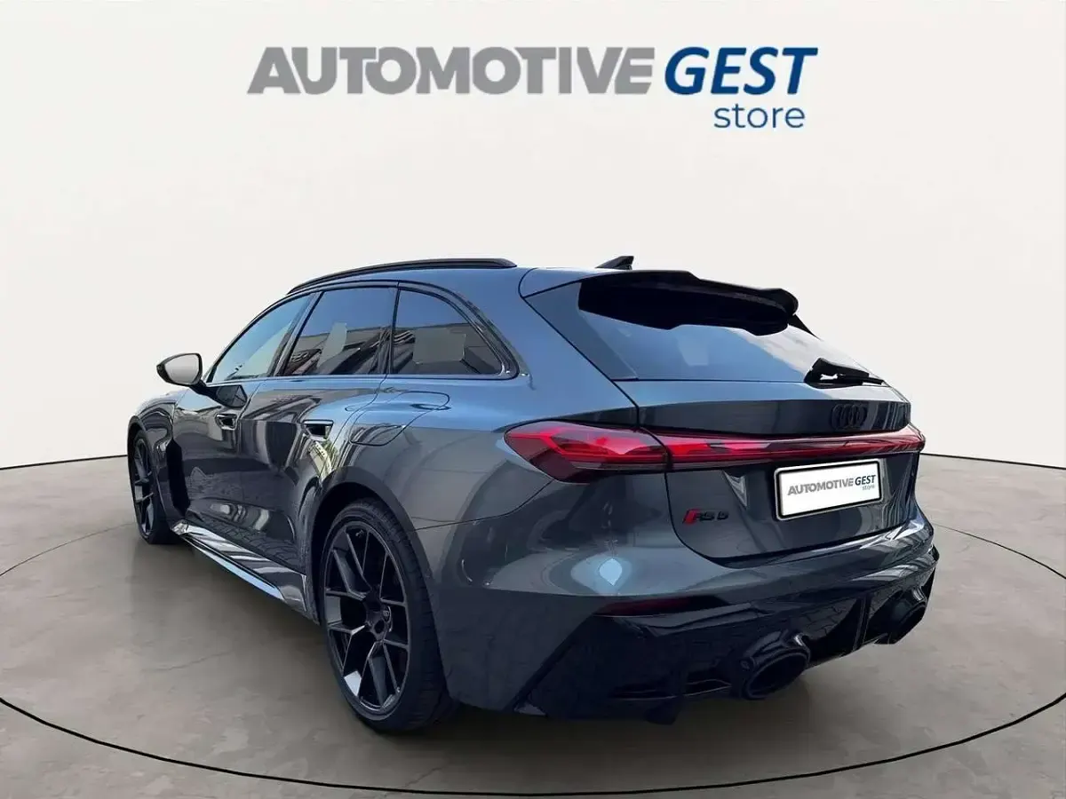 Nuova Audi RS5 Sport 639 CV (469 kW) 2026 Daytona Station wagon