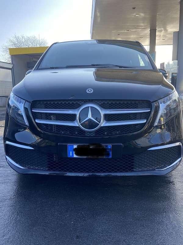 Usata Mercedes V250 Premium 190 CV (139 kW) 2023 Monovolume