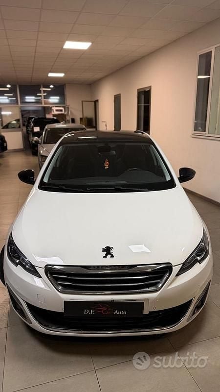 Usata Peugeot 308 GT-line 149 CV (109 kW) 2014 Bianco Berlina