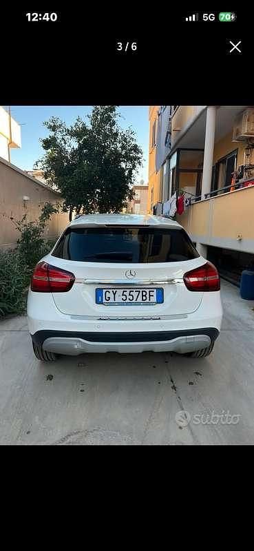 Usata 2019 Mercedes GLA200 Edition SUV | 25.000 € (Buon prezzo) - Immagine 1/4