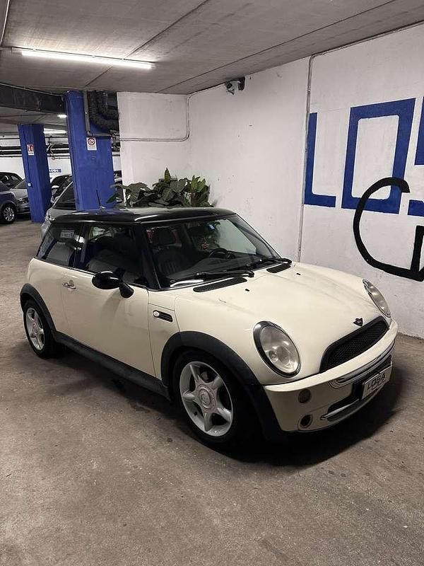 Begagnad Mini One D 75 HK (55 kW) 2005 Other Halvkombi