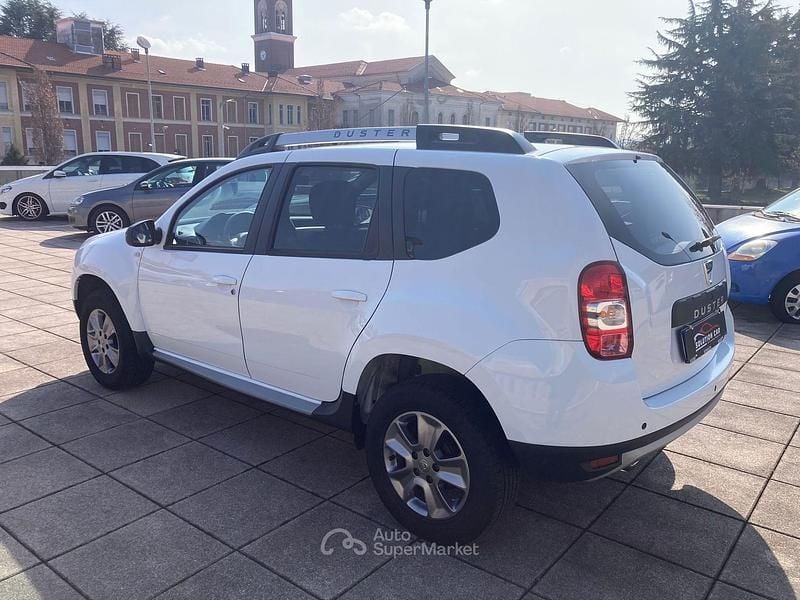 Usata Dacia Duster 114 CV (83 kW) 2017 Bianco SUV