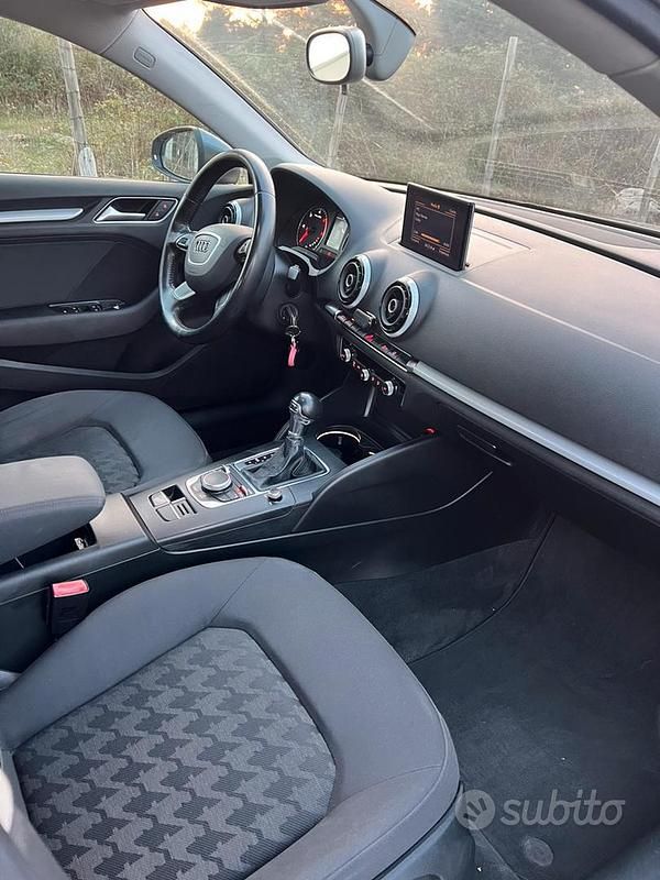 Usata Audi A3 102 CV (75 kW) 2014 Grigio Berlina