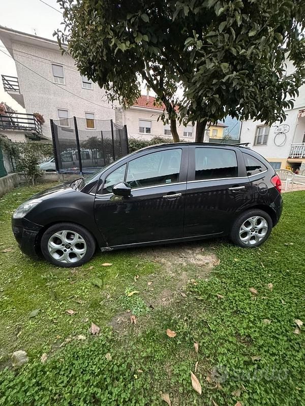 Usata Citroën C3 Exclusive 68 CV (50 kW) 2011 Nero Berlina