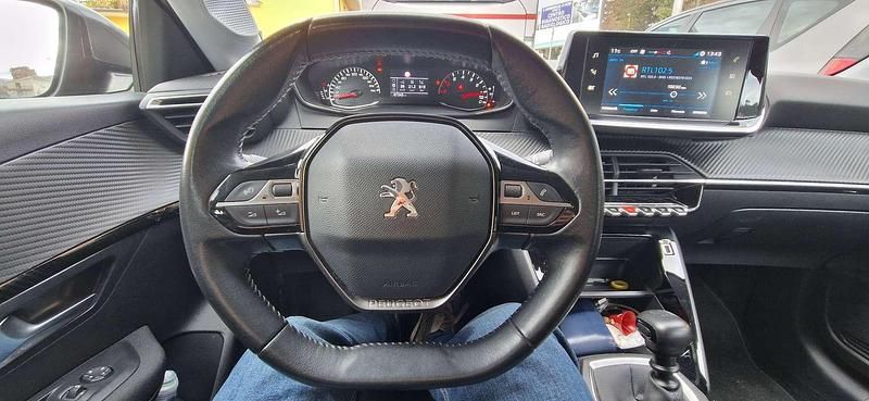 Usata Peugeot 208 Active 102 CV (75 kW) 2020 Grigio Utilitaria