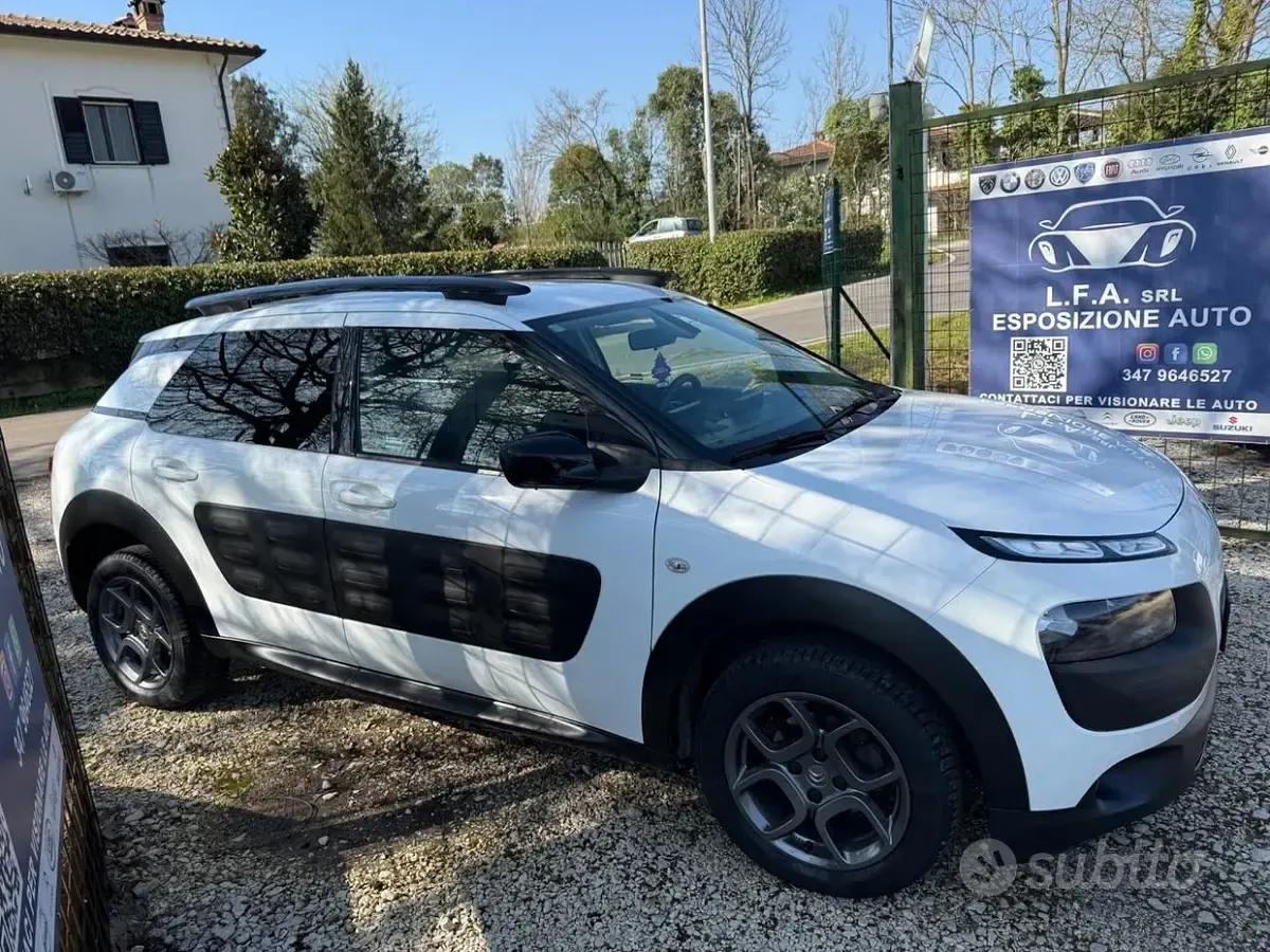 Usata Citroën C4 Shine 99 CV (72 kW) 2016 Bianco SUV