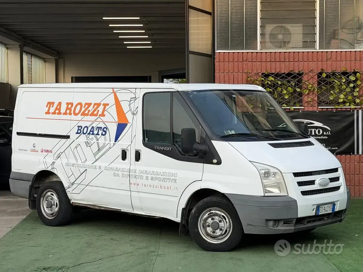 Usata Ford Transit 300M 86 CV (63 kW) 2010 Bianco Monovolume