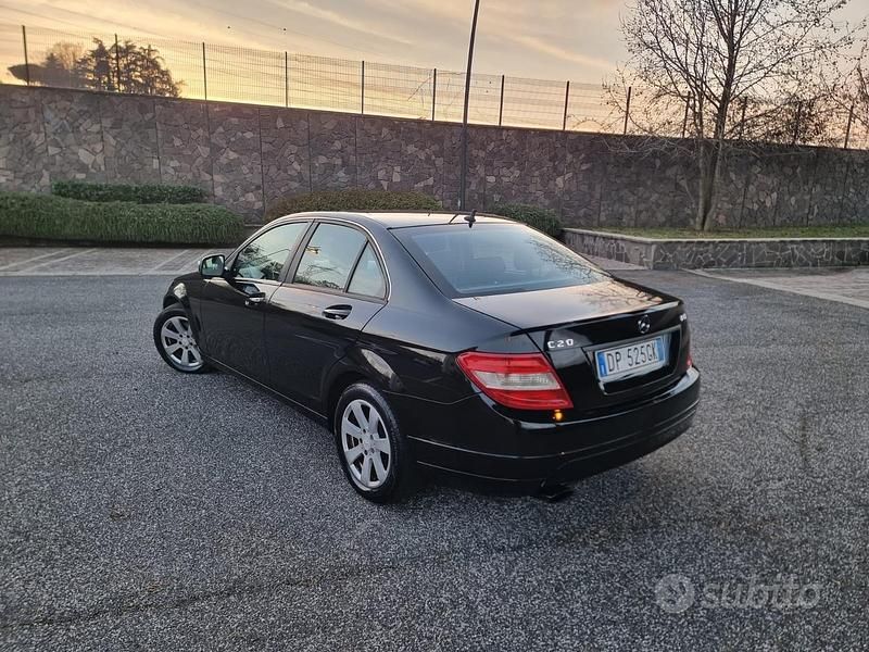 Usata Mercedes C220 Avantgarde 2009 Nero Berlina
