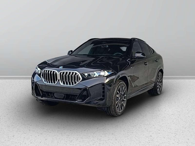 Black sapphire metallizzato Nuova 2025 BMW X6 M Sport SUV | 96.800 € (Buon prezzo) - Immagine 1/4