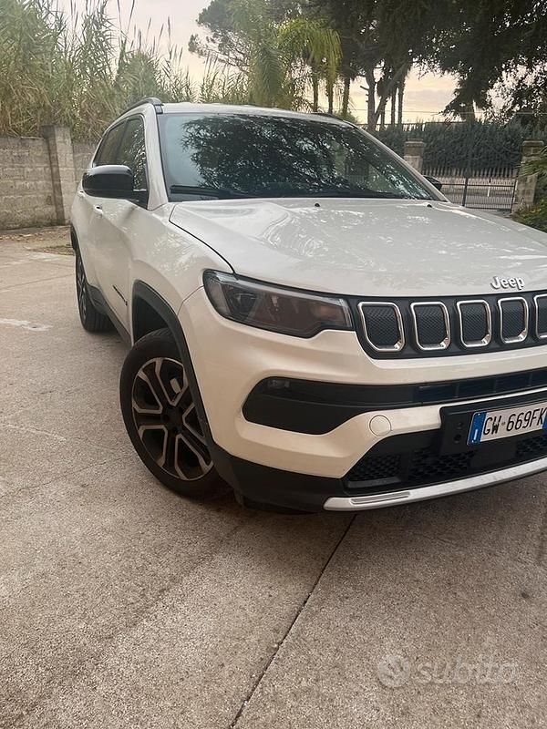 Usata Jeep Compass 130 CV (95 kW) 2024 Bianco SUV
