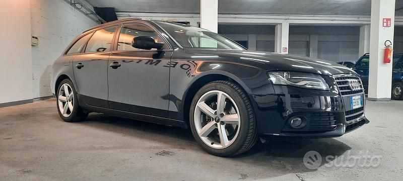 Usata Audi A4 120 CV (88 kW) 2010 Nero Station wagon