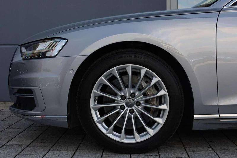 Usata 2020 Audi A8 Tre volumi | 35.000 € - Immagine 1/4