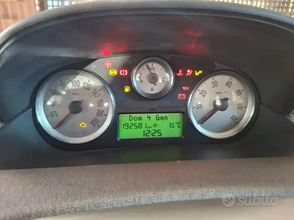 Usata Lancia Ypsilon 69 CV (50 kW) 2007 Nero Utilitaria