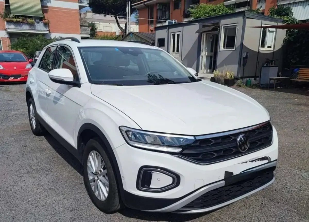 Usata VW T-Roc Style 116 CV (85 kW) 2022 Bianco SUV