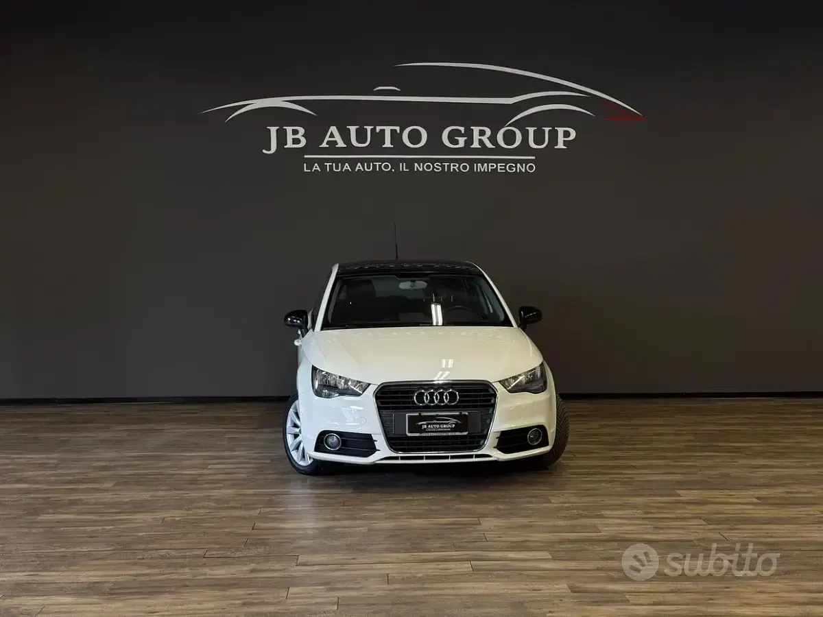 Usata Audi A1 Comfort 105 CV (77 kW) 2013 Bianco Utilitaria