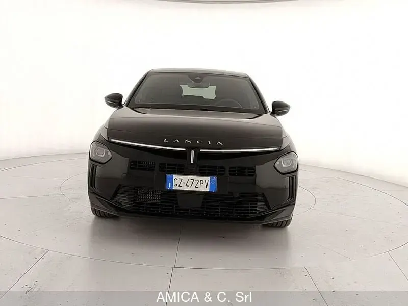 Usata Lancia Ypsilon 110 CV (80 kW) 2025 Grigio Utilitaria