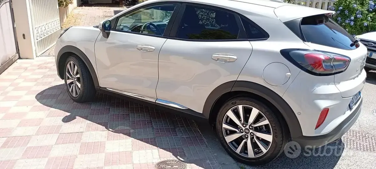 Usata Ford Puma 125 CV (91 kW) 2020 SUV