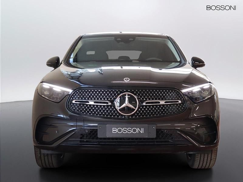Nuova Mercedes GLC300 AMG Line Premium 333 CV (244 kW) 2026 Grigio Coupé