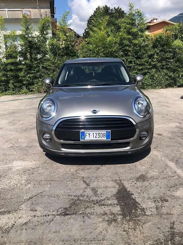Usata 2019 Mini Cooper D Due volumi | 14.800 € (Ottimo prezzo) - Immagine 1/4