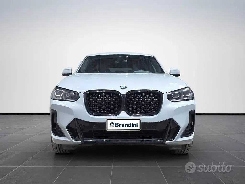 Usata BMW X4 M Sport 190 CV (139 kW) 2023 Grigio SUV