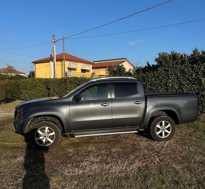 Begagnad Mercedes X350 Progressive 258 HK (189 kW) 2018 Grå Pickup