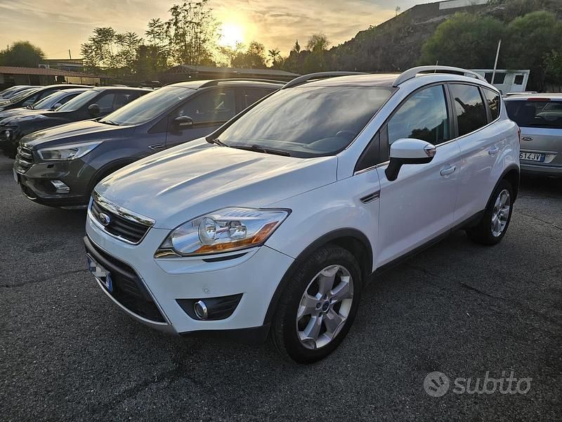 Usata Ford Kuga Titanium 163 CV (119 kW) 2010 Bianco SUV