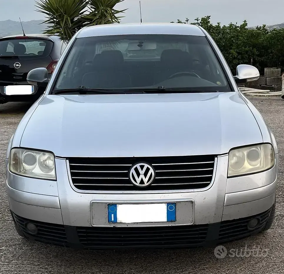 Usata VW Passat 130 CV (95 kW) 2004 Berlina