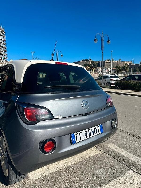 Usata Opel Adam Jam 87 CV (63 kW) 2016 Grigio Utilitaria