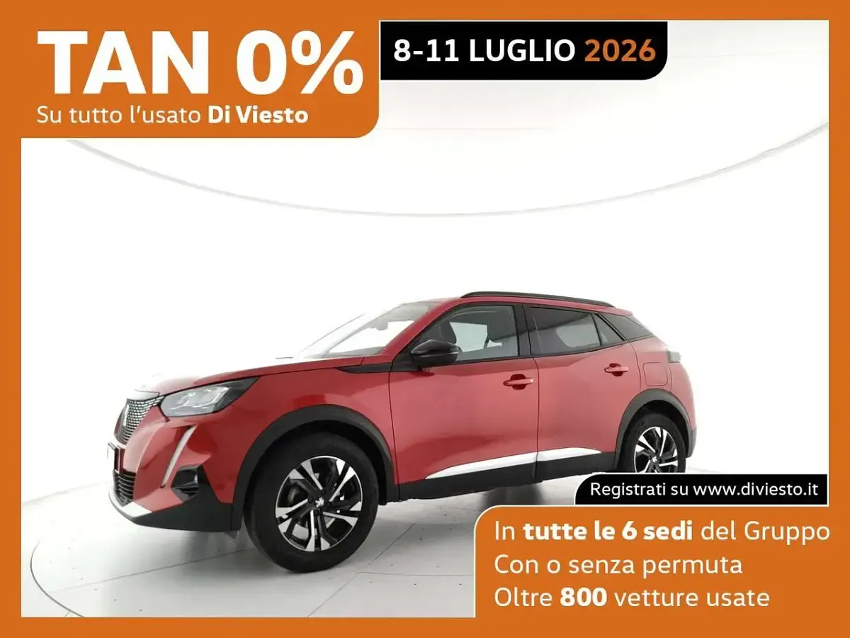 Usata Peugeot 2008 Allure 110 CV (80 kW) 2022 Bordeaux SUV