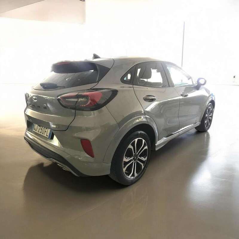 Usata Ford Puma ST-Line 125 CV (91 kW) 2022 Grigio SUV