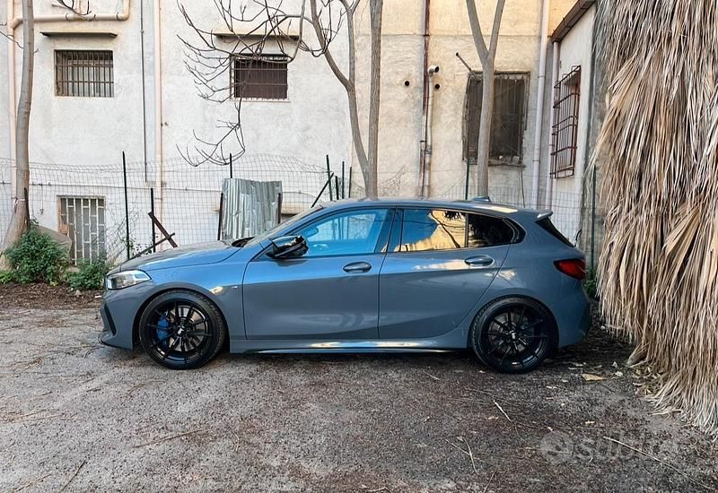 Usata BMW 135 Sport Line 306 CV (225 kW) 2020 Grigio Utilitaria