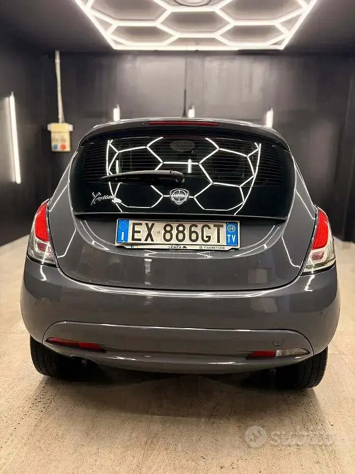 Usata Lancia Ypsilon 85 CV (62 kW) 2014 Utilitaria