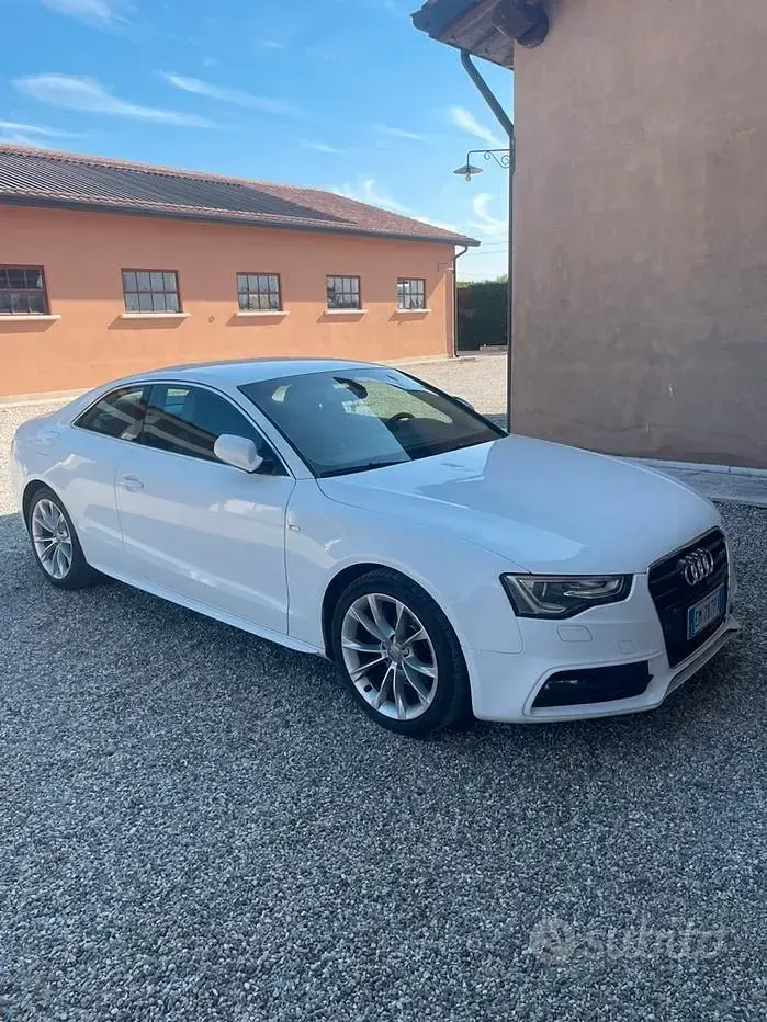 Usata Audi A5 S-Line 170 CV (125 kW) 2012 Bianco Coupé