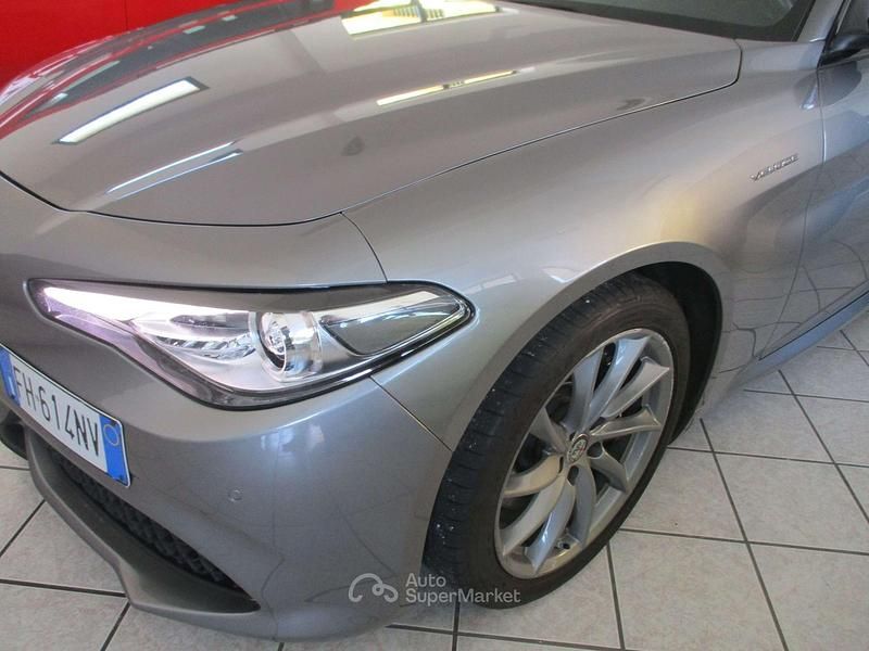 Usata Alfa Romeo Giulia Veloce 211 CV (155 kW) 2017 Grigio Berlina