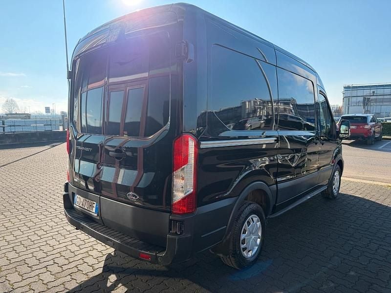 Usata Ford Transit 130 CV (95 kW) 2021 Nero Furgone
