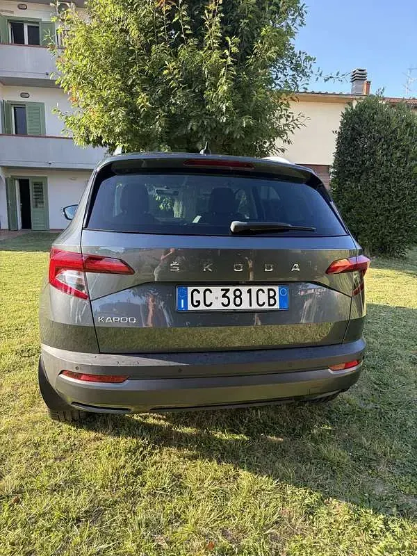 Usata Skoda Karoq Style 150 CV (110 kW) 2020 Grigio SUV