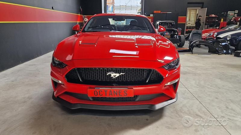 Usata Ford Mustang GT 450 CV (330 kW) 2020 Rosso Coupé