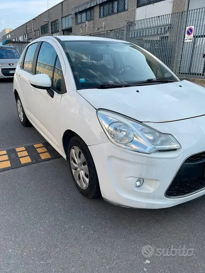 Usata Citroën C3 Exclusive 60 CV (44 kW) 2011 Bianco Berlina