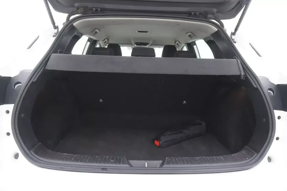 Usata Nissan Qashqai 140 CV (102 kW) 2022 Biancobianco SUV