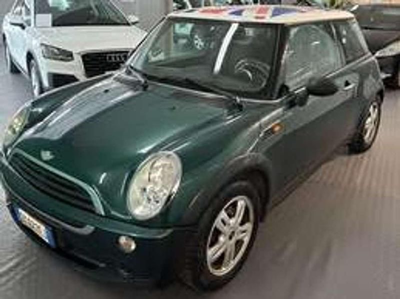 Usata Mini ONE 90 CV (66 kW) 2009 Verde Utilitaria