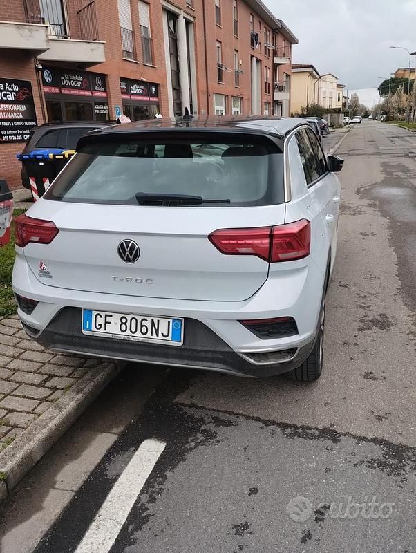 Usata VW T-Roc Business 150 CV (110 kW) 2021 Grigio SUV