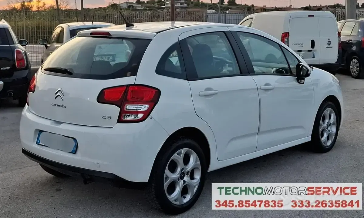 Usata Citroën C3 60 CV (44 kW) 2011 Bianco Berlina