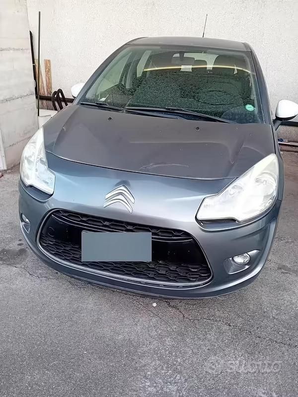 Usata Citroën C3 60 CV (44 kW) 2011 Grigio Berlina