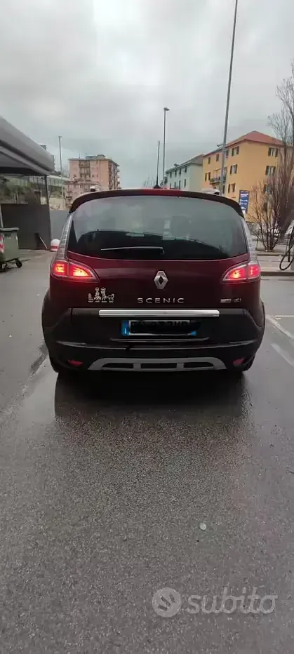 Usata Renault Scénic III 131 CV (96 kW) 2014 Monovolume